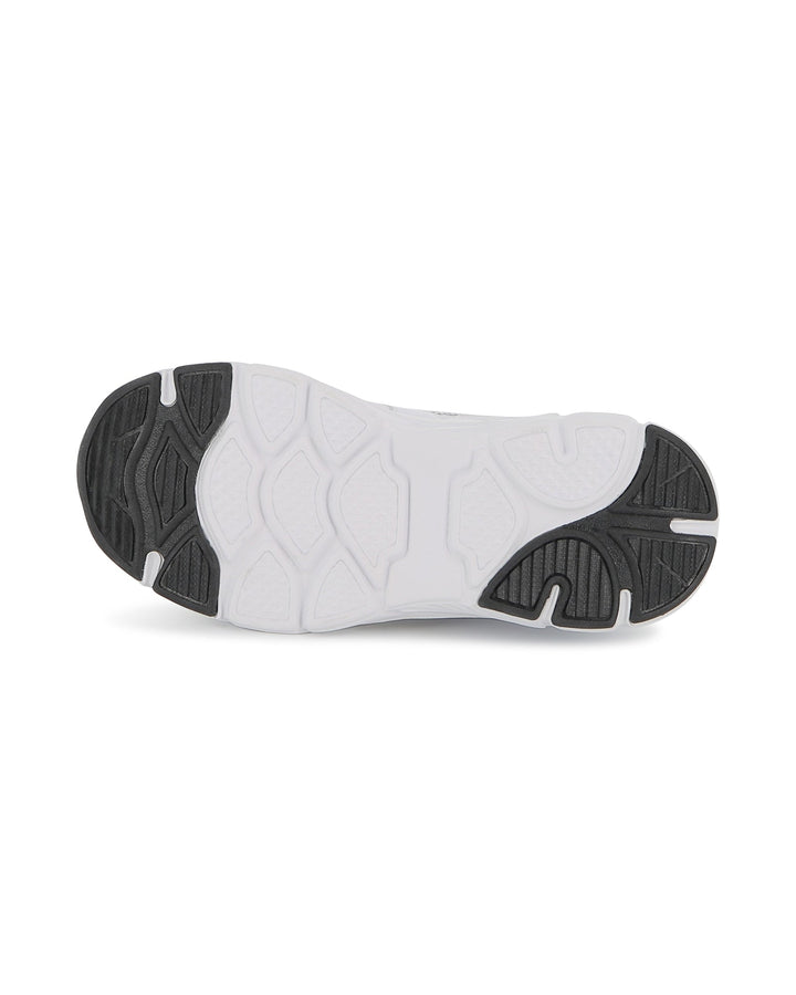 Branded Rubber Badge On Side Of Sneaker - 10P White - Posh New York